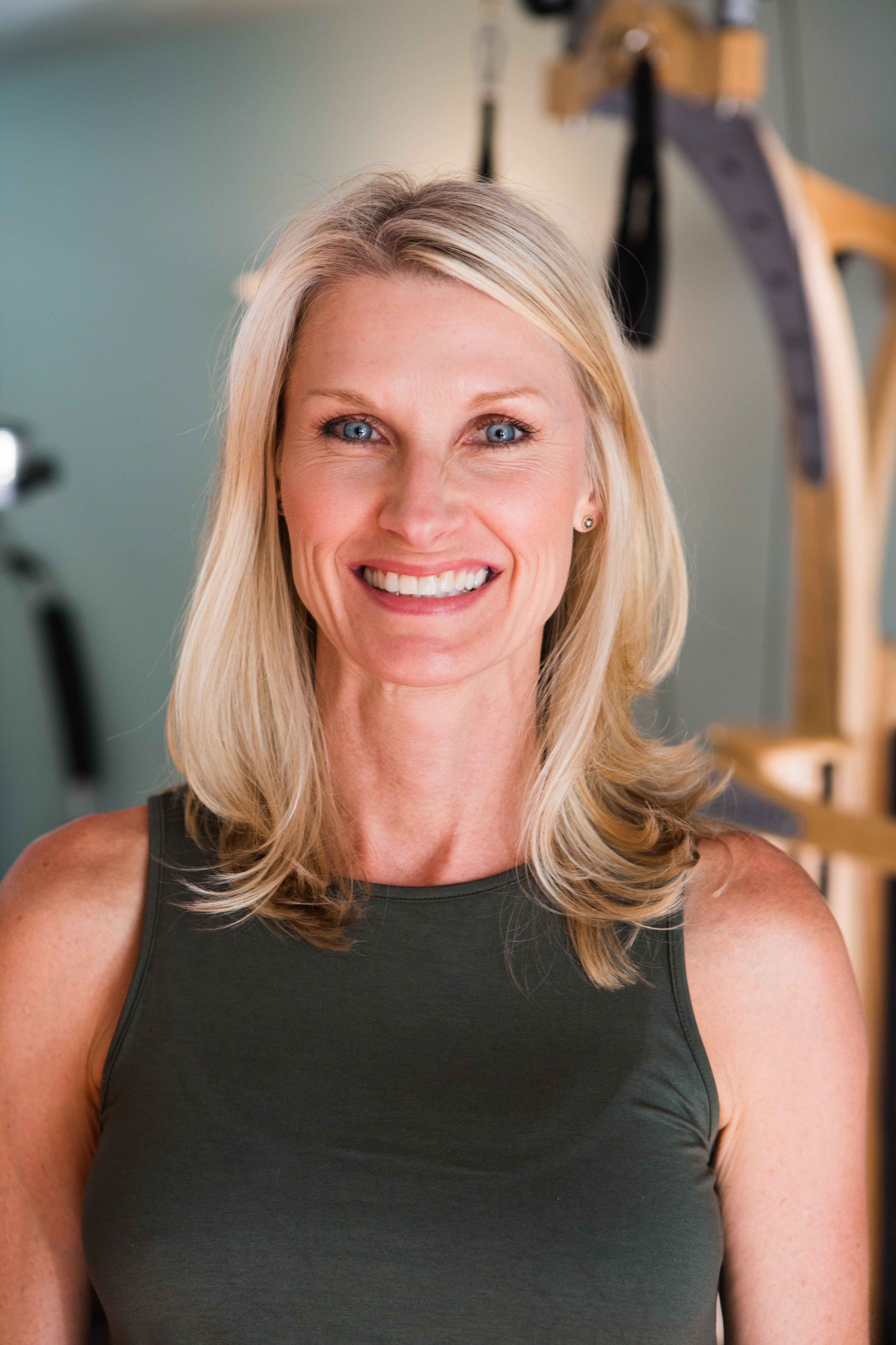 Head shot of Gail Bolte